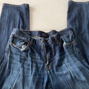 Lucky blue jeans 36x30 straight fit